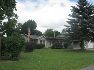 4484 Summit Pkwy, Canandaigua, NY 14424