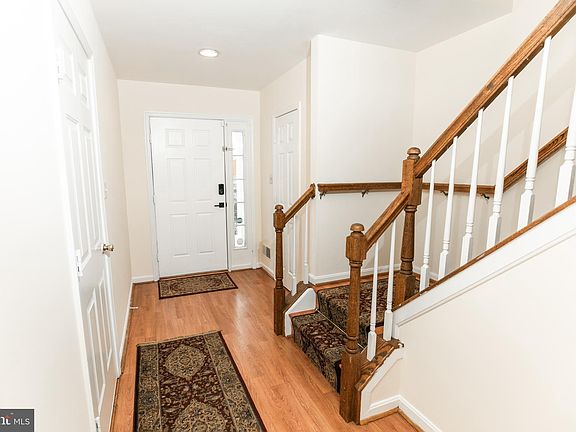 3rd image of 6023 Callaway Ct
