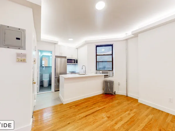 342 East 62nd Street image 1 of 9
