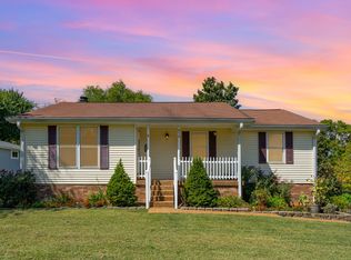 313 Hollywood Dr, Old Hickory, TN 37138