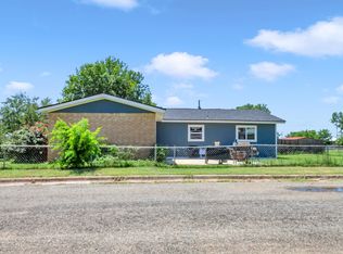 1201 Mulberry St, Llano, TX 78643