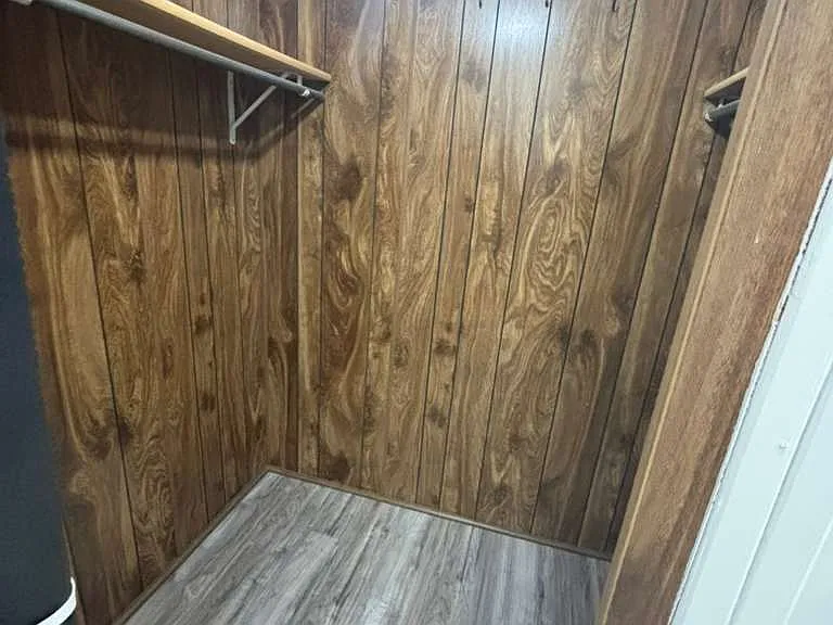 7031 Timber Rdg S — Photo 10