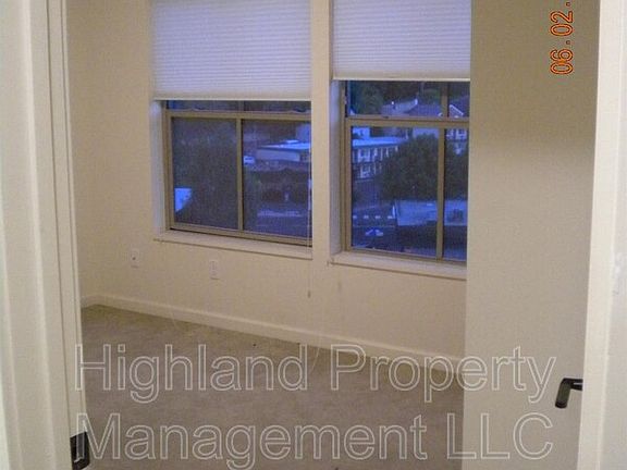 5th image of 312 NE Maple St #B-312m
