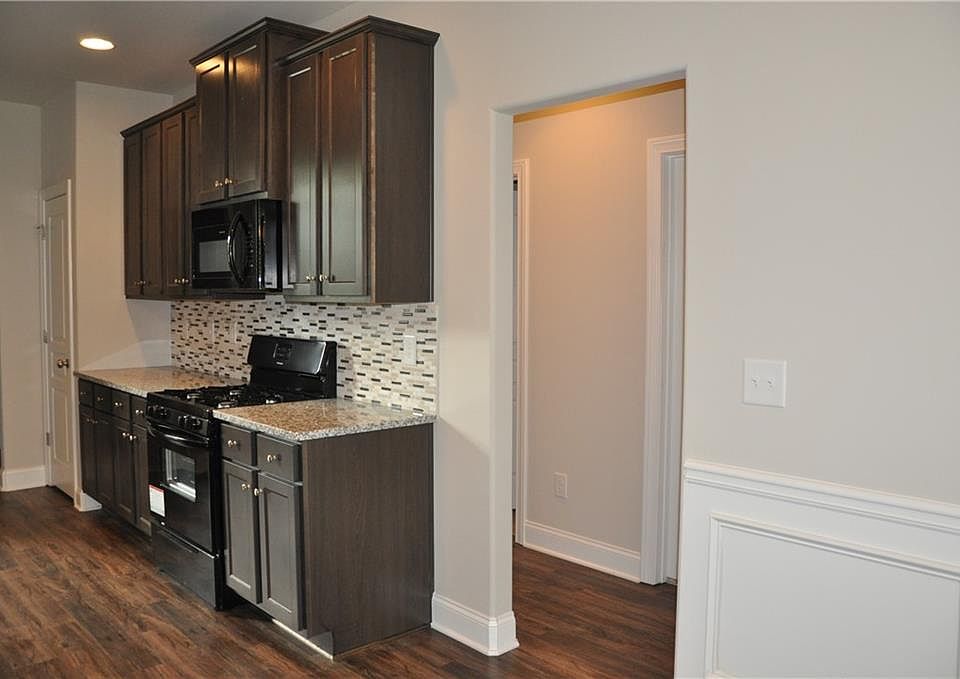 2nd image of 12386 Coldstream Ct