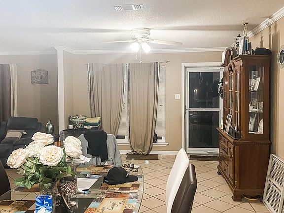 3rd image of 11520 Maurine Cir