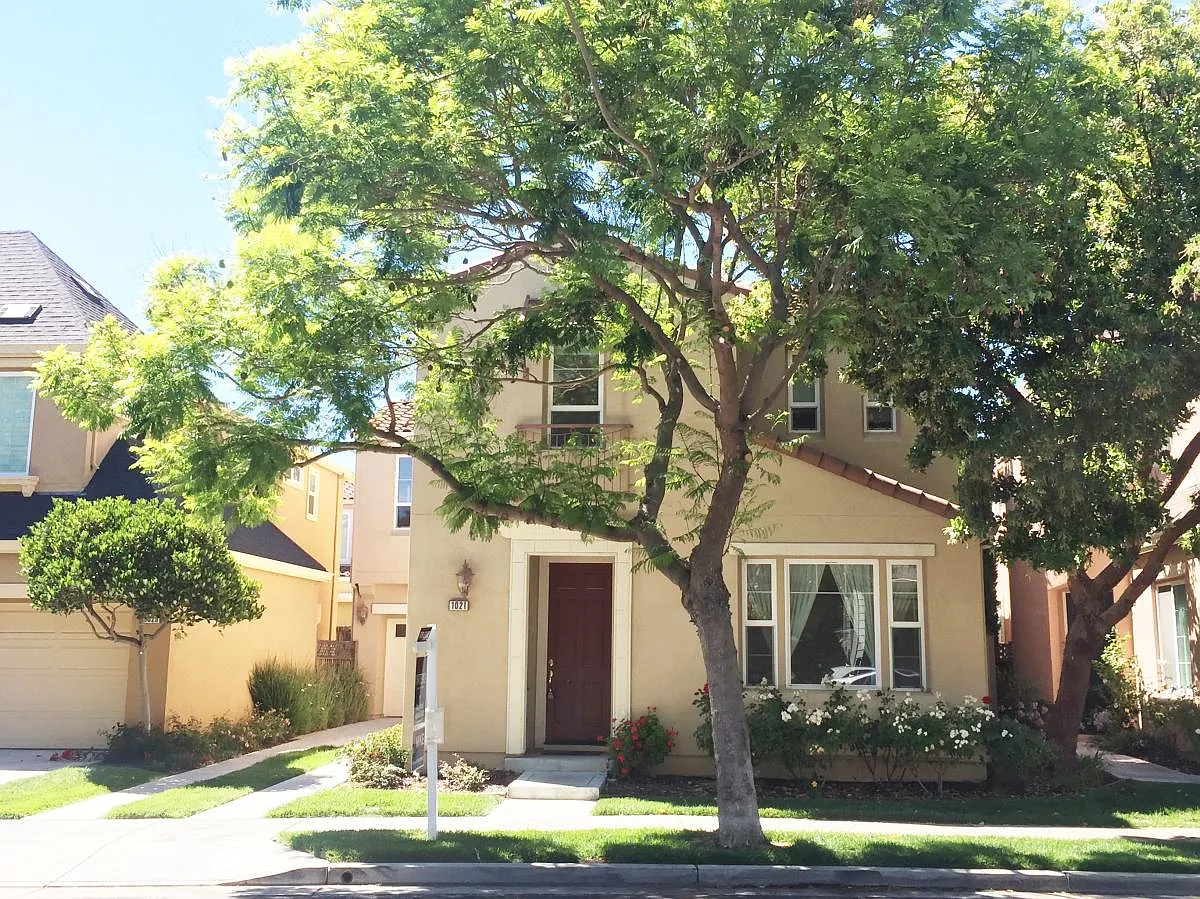 1021 Garrity Way photo 1
