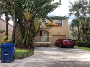11742 NW 1st St, Coral Springs, FL 33071