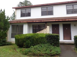 2705 NW 104th Ct APT 4, Gainesville, FL 32606