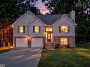4718 Middleboro Ln, Gainesville, GA 30506