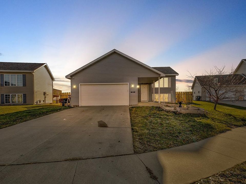 1108 Petersen Ln NW, Stewartville, MN 55976 | Zillow