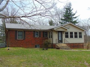 260 Fate Ivy Rd, Monterey, TN 38574