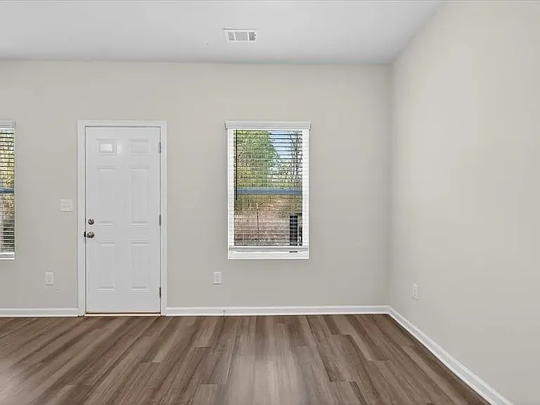 113 Brexley Dr — Photo 16