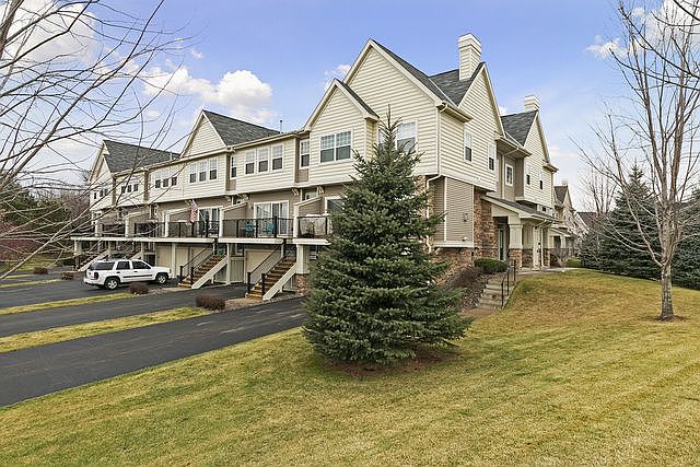 1st image of 2401 121st Cir NE Unit E