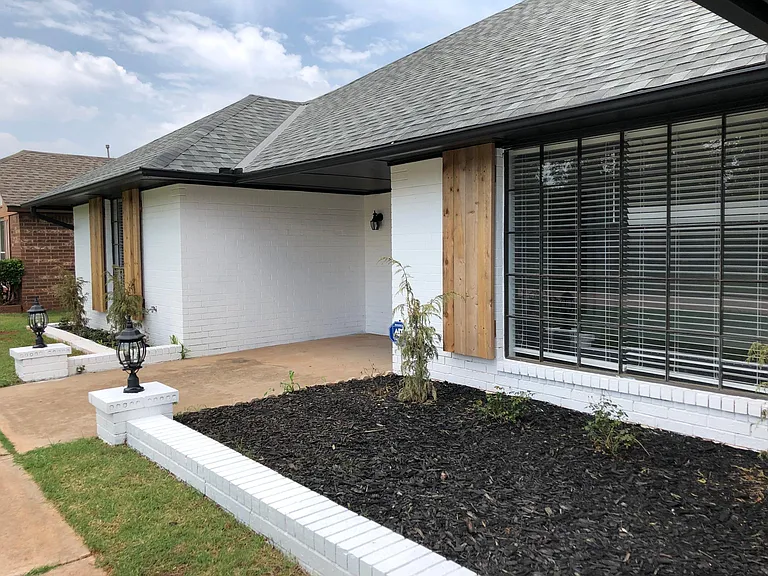 3901 Spyglass Rd — Photo 2