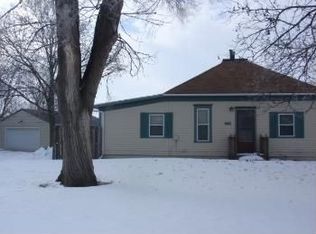 461 South St, Centerville, SD 57014