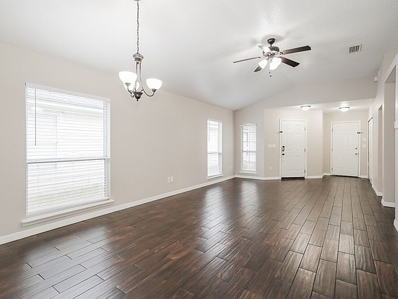 5th image of 3514 Pebble Stone Ct