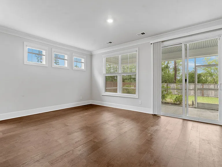 602 Chigwell Springs Ln — Photo 18