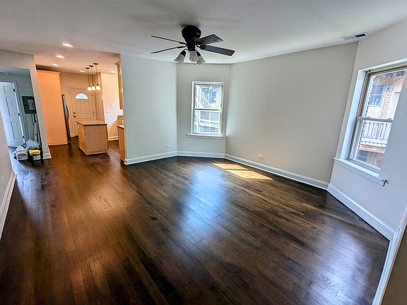 4th image of 3827 N Lawndale Ave #2