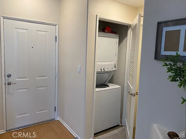 2442 Watermarke Pl — Photo 4