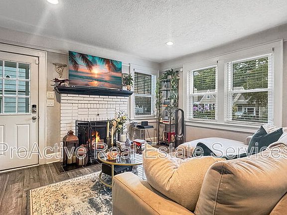 4th image of 3576 Norland Ct