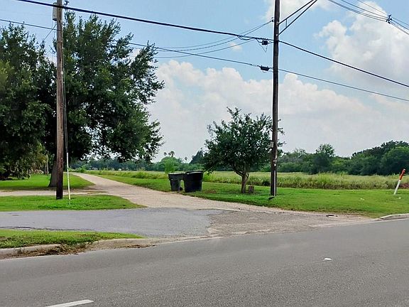 4th image of 8465 W Business Highway 83