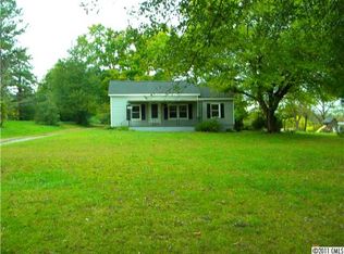 2968 Laboratory Rd, Lincolnton, NC 28092