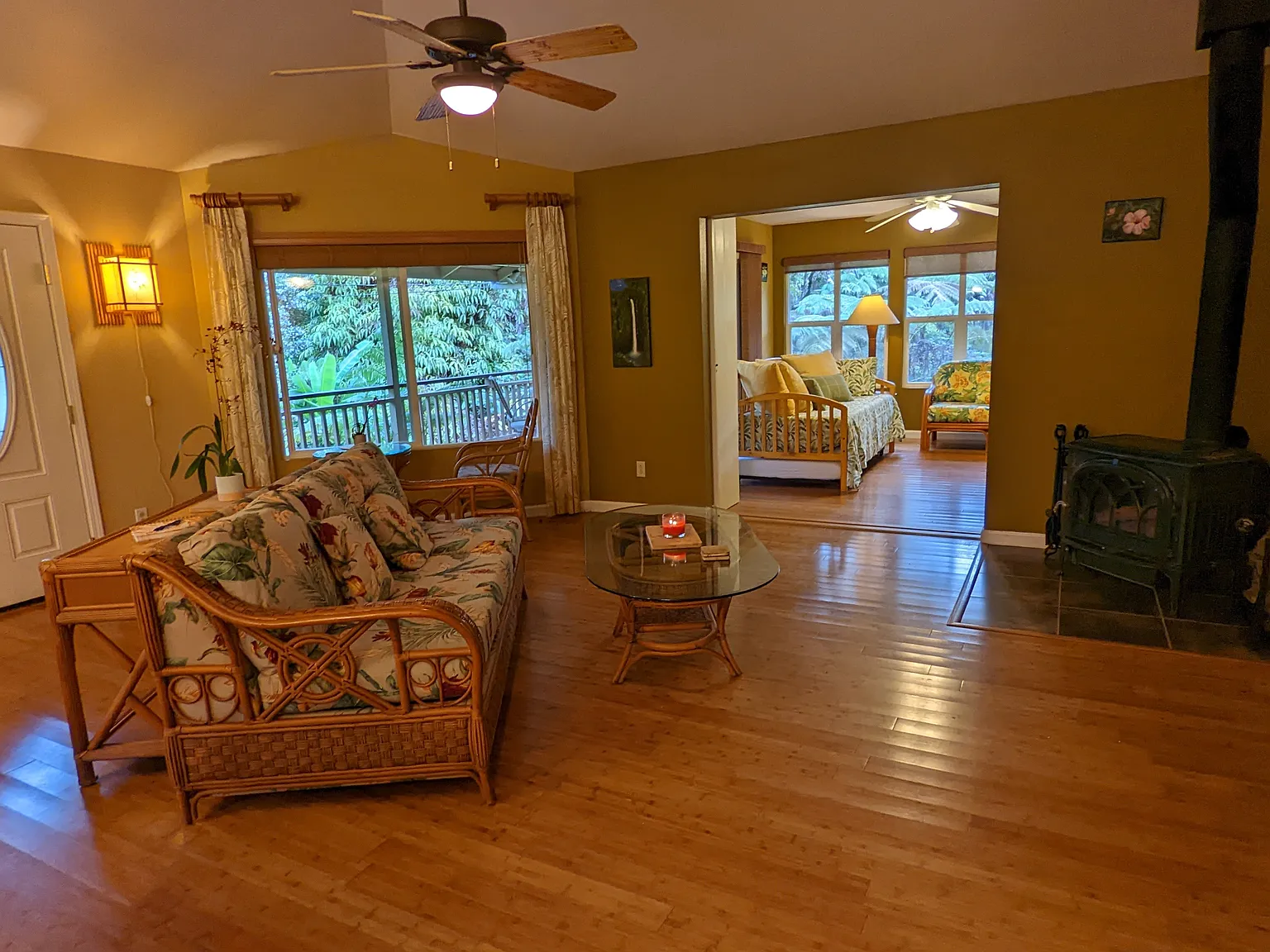 2 bed, 1323 sqft, $2,250 — Photo 2