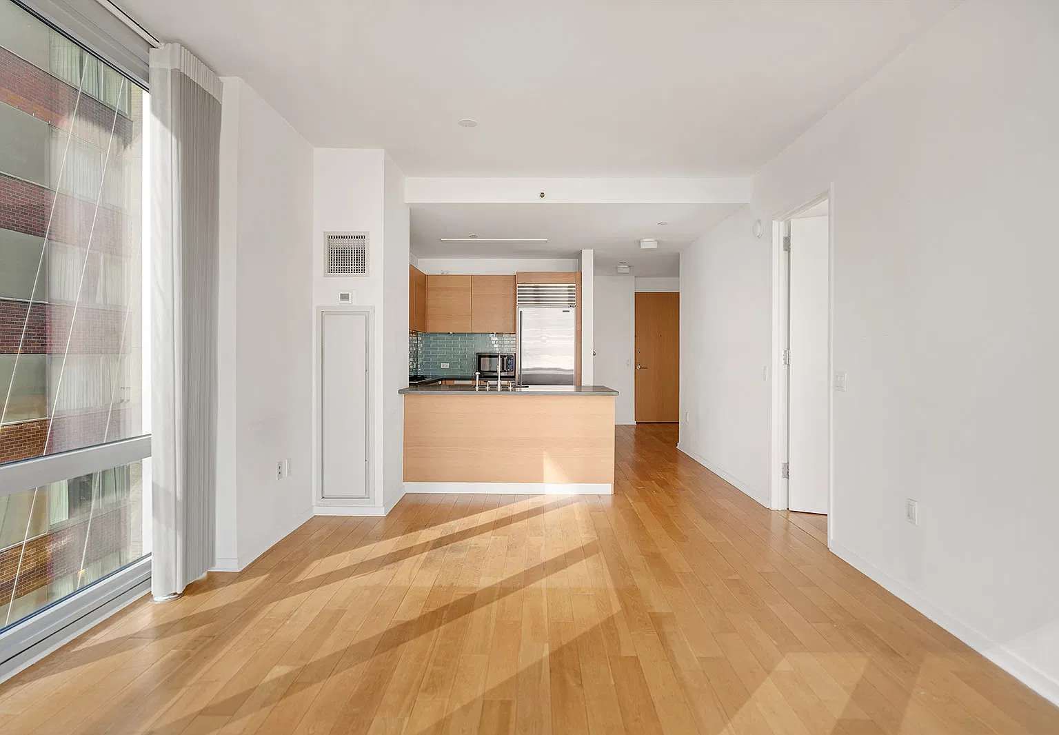 310 West 52nd Street — Photo 2