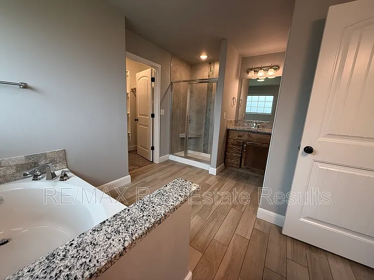 700 Gala Cir — Photo 13
