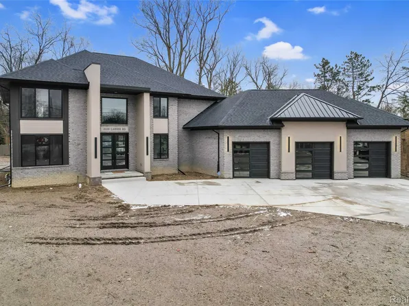 31130 Lahser Rd, Franklin, MI 48025