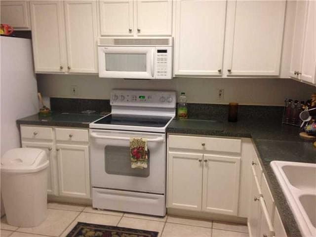 1st image of 1207 SW 48th Ter