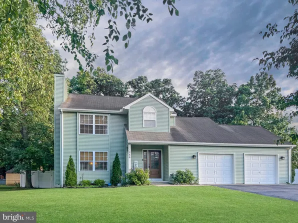 745 Timber Brook Dr, Vineland, NJ 08360