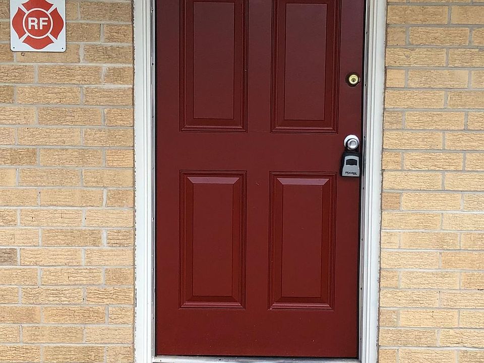 1st image of 2650 W Pensacola St #12