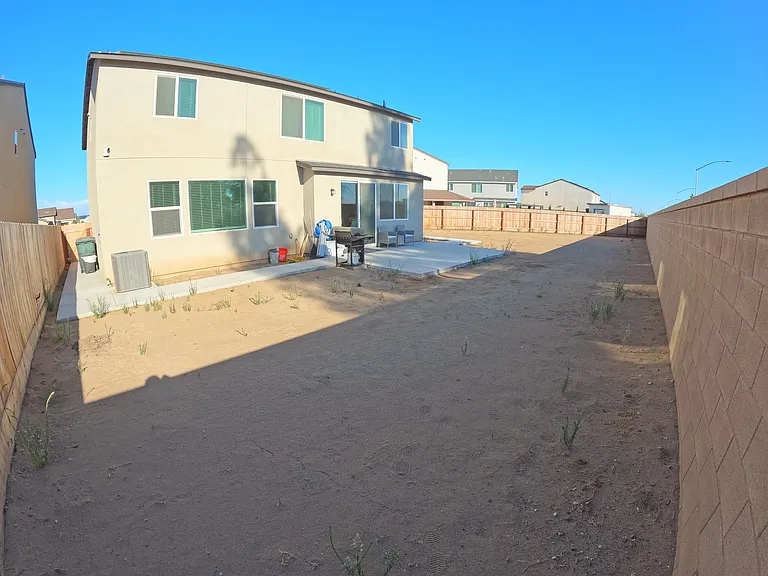 1887 N Filbert Ave — Photo 30