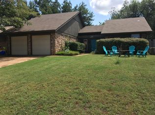 2404 Butternut Pl, Edmond, OK 73013