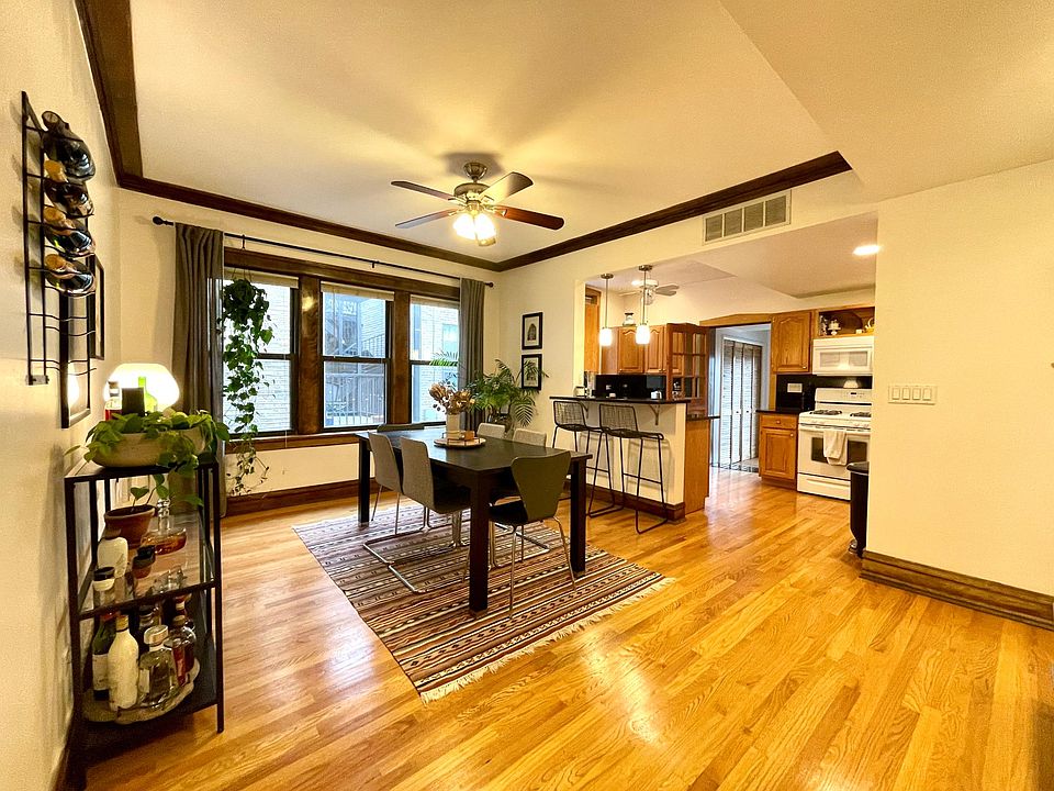 Open concept eat in kitchen and dining room