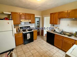 (Undisclosed Address), Somerville, MA 02144