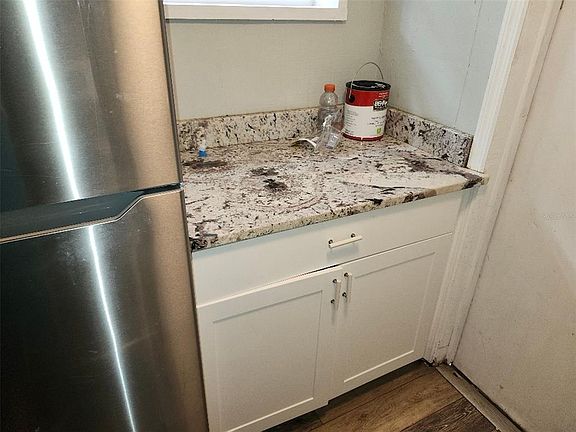 4th image of 1426 10th St W