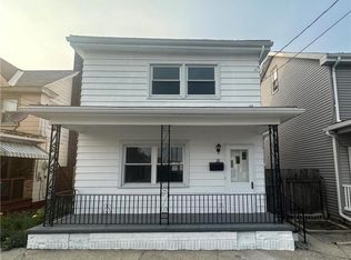 28 E Hazard St, Summit Hill, PA 18250