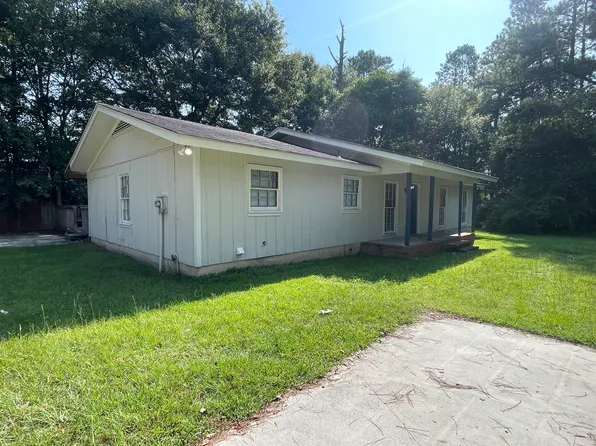 817 Robin Hood Trl, Statesboro, GA 30458