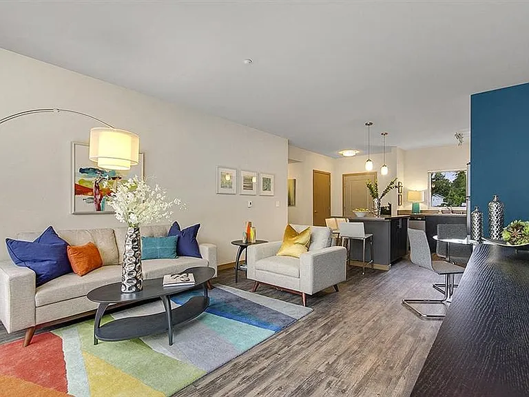 Trillium Apartments — Photo 10
