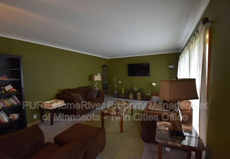 7409 Bryant Ave S — Photo 3