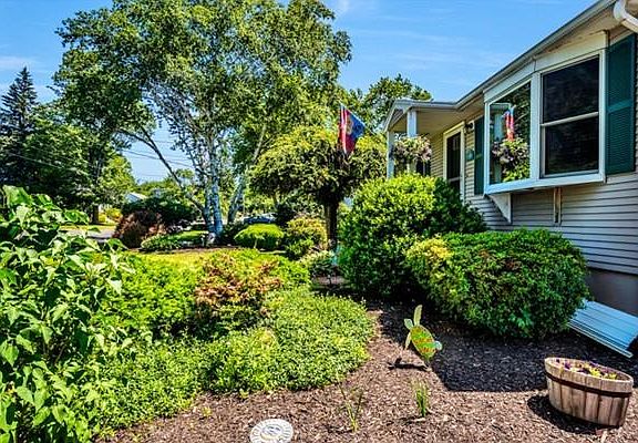5th image of 36 Eden Glen Ave