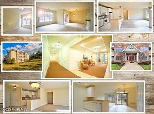 317 Sophee Ln, Lakewood, NJ 08701