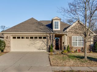 948 Legacy Park Rd, Mount Juliet, TN 37122