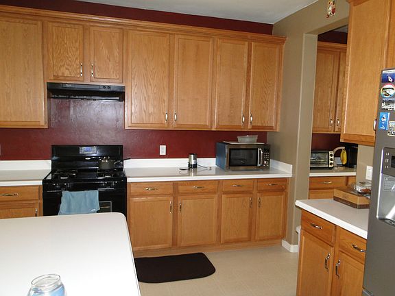 Kitchen side view