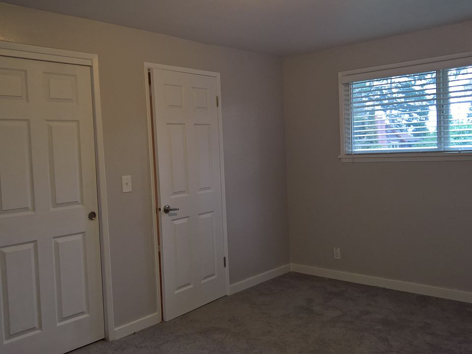 Bedroom #1