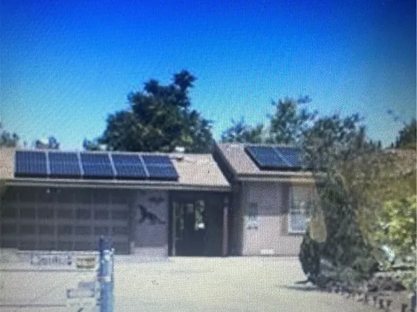 3160 E Navajo Blvd, Pahrump, NV 89061