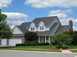 31 Lockerbie Dr, Valparaiso, IN 46385