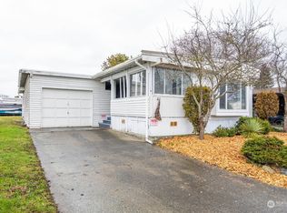 4612 Yorkshire Dr, Anacortes, WA 98221